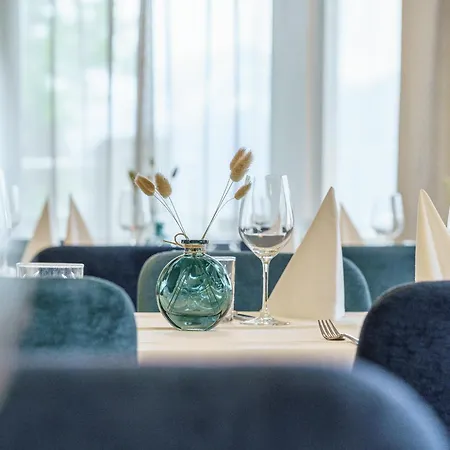 Hotel-restaurant Seegarten-marina Hotel 3*