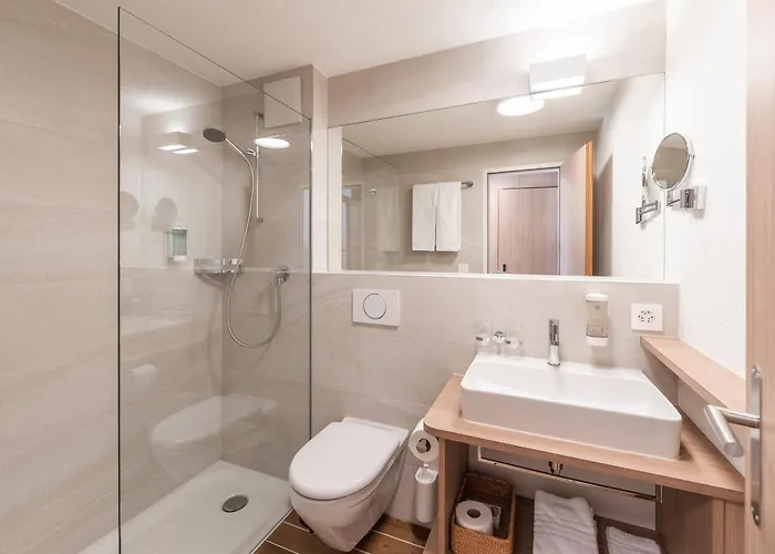 Hotel-restaurant Seegarten-marina 3*