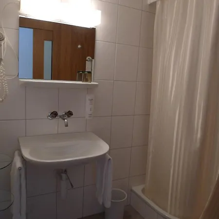 Hotel-restaurant Seegarten-marina 3*